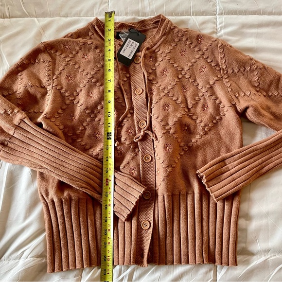 Nancy Yang Cardigan Sweater-Camel-Size Large - Picture 10 of 12